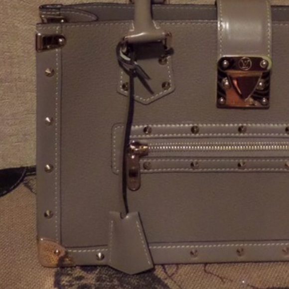 Louis Vuitton Suhali Le Fabuleux - Gray - Picture 5 of 6